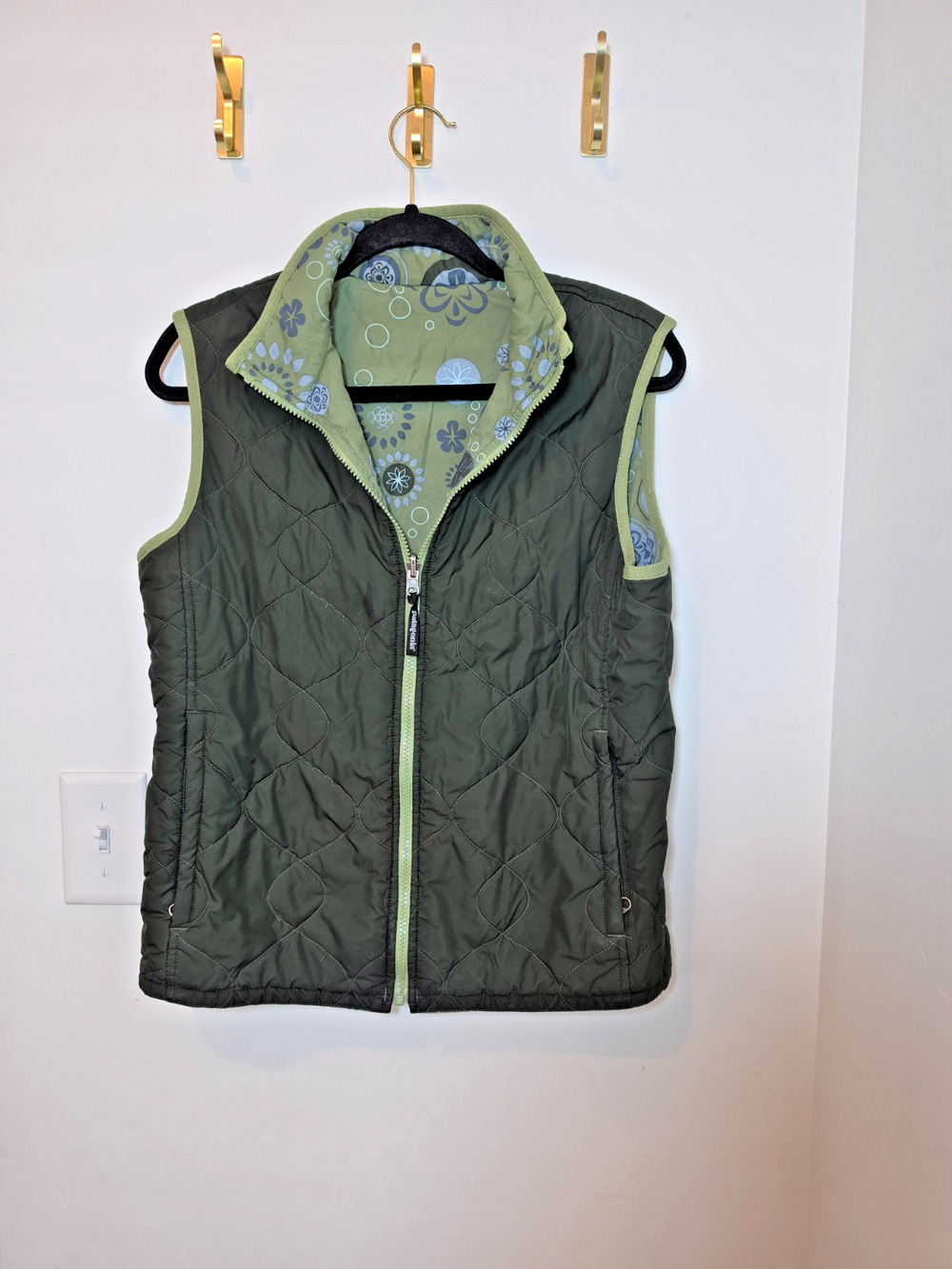 Patagônia Vest Womens Quilted Vintage Reversible Green Printed Floral Size M